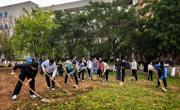 通识教育学院党总支部开展学雷锋主题党日活动