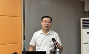 校领导为通识教育学院、贸易与旅游管理学院的党员教师讲授专题党课
