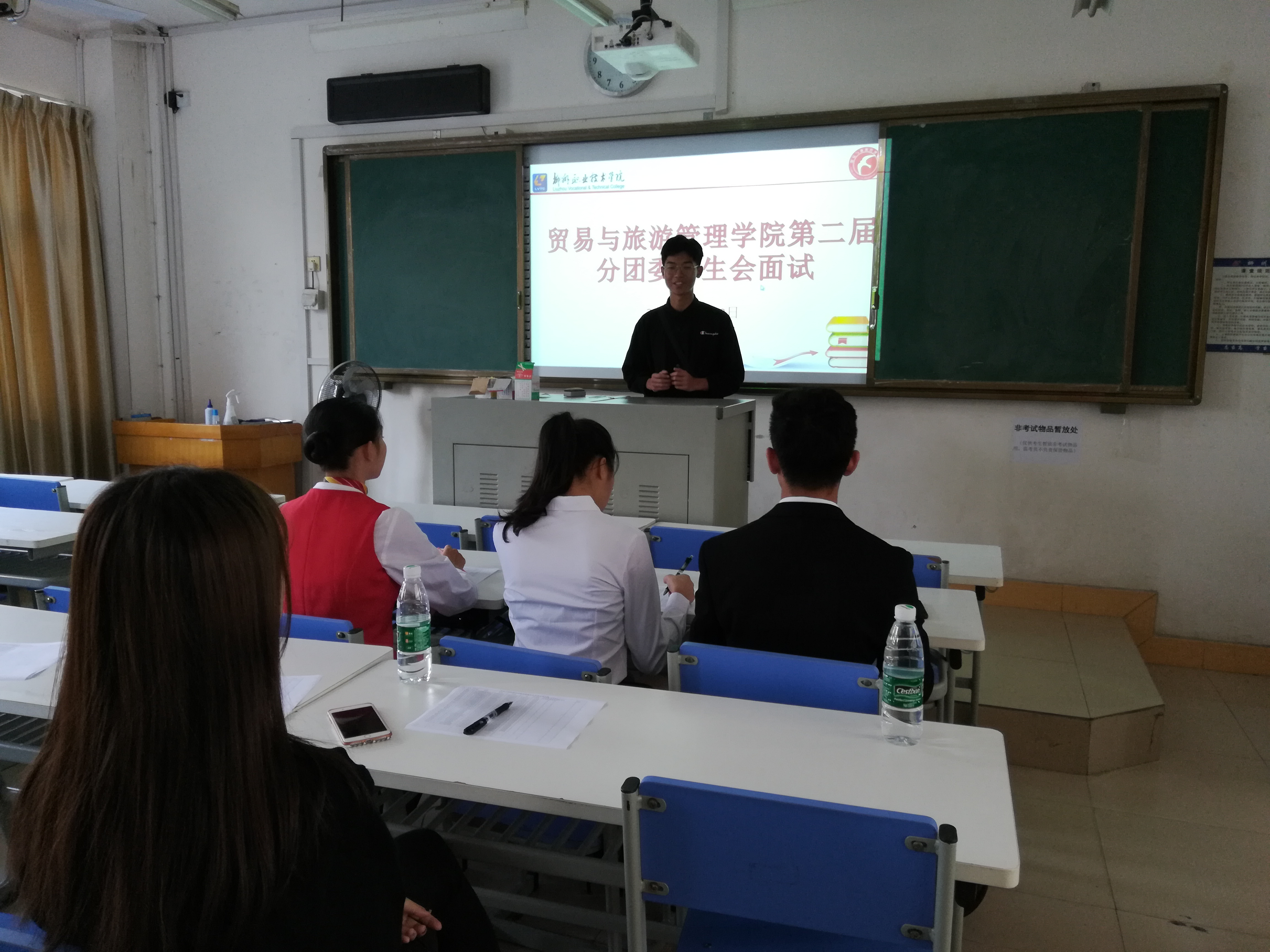 201810171756539693.jpg 201810171756539693.jpg