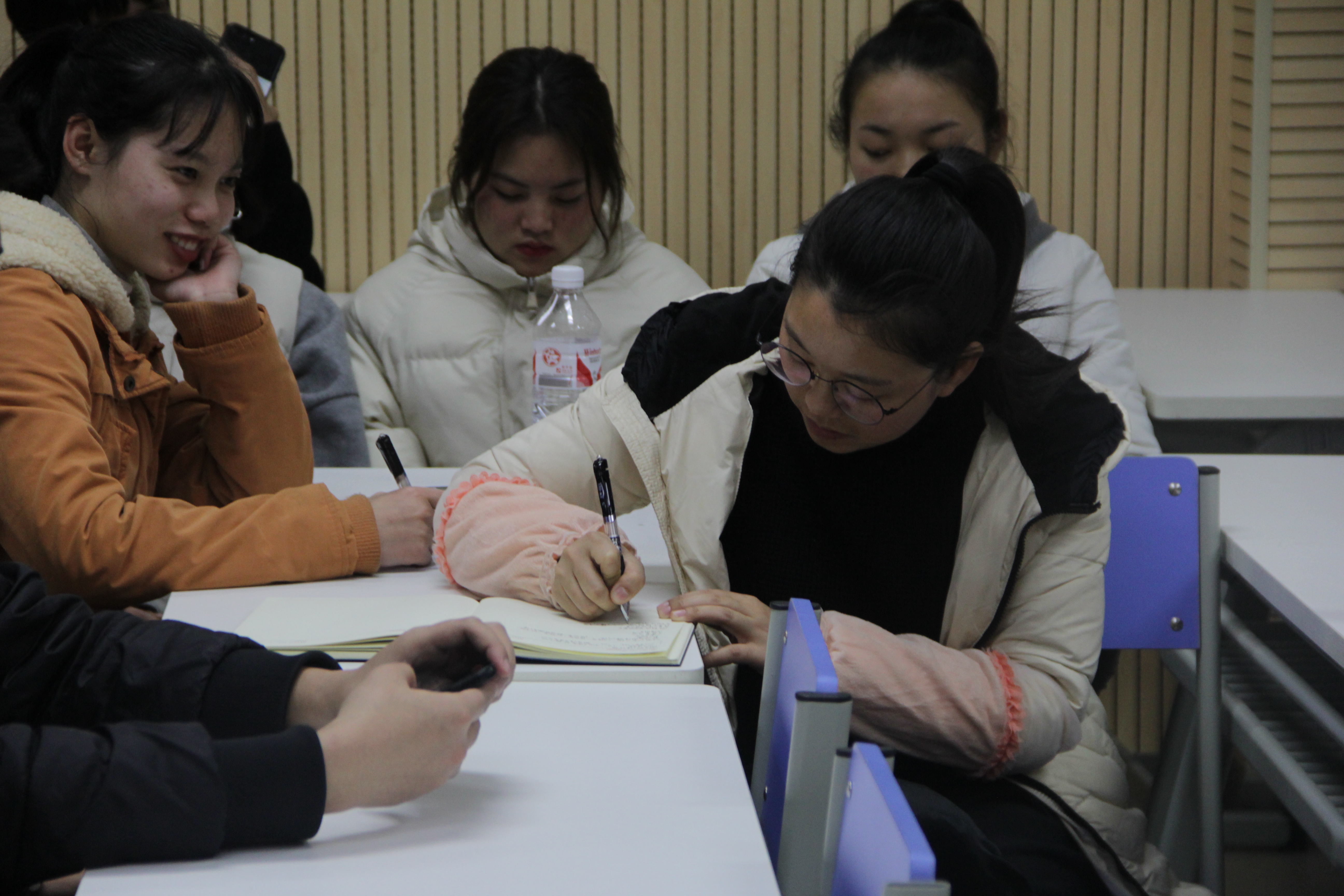 201901021704111574.JPG 201901021704111574.JPG