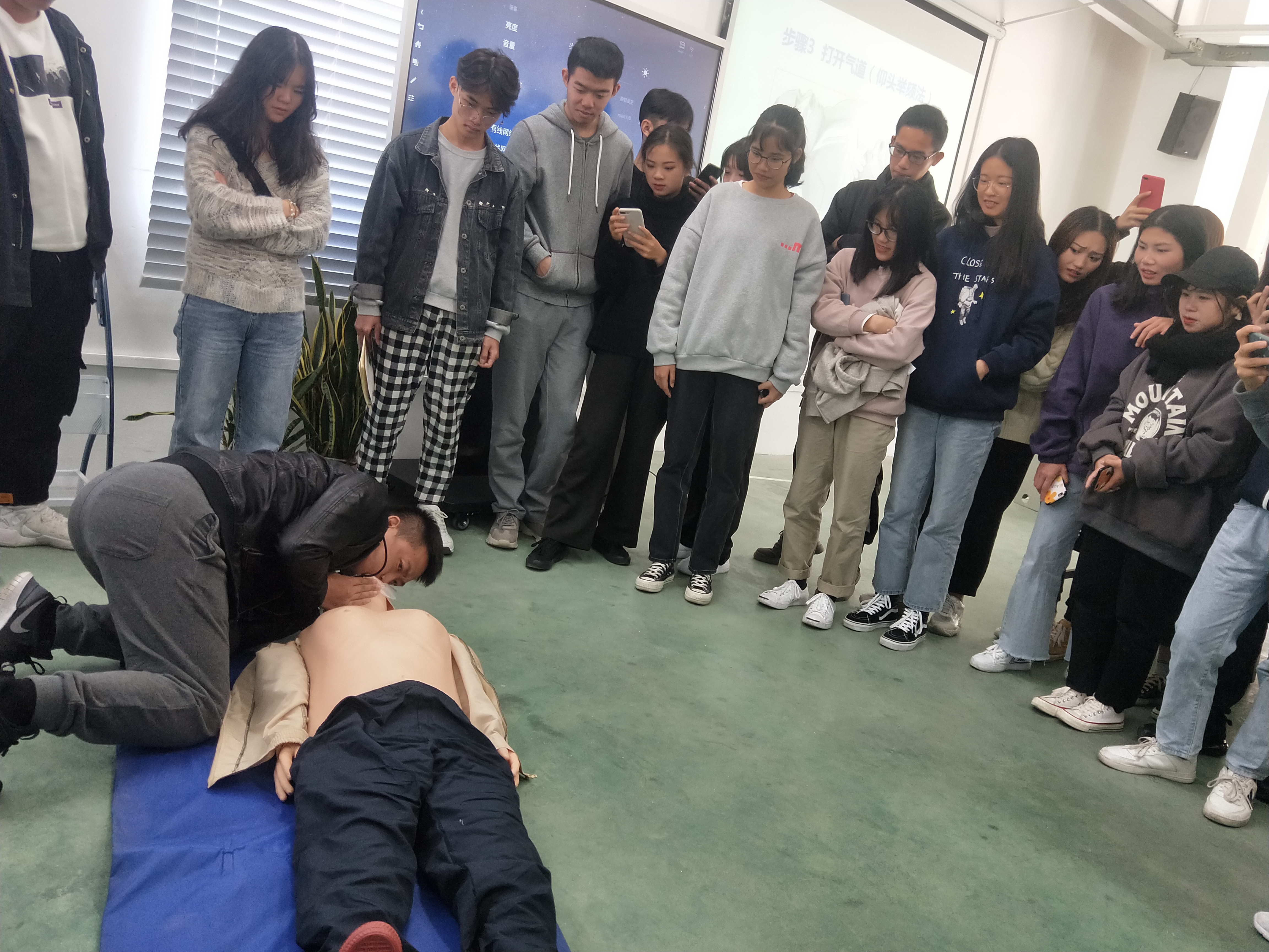 201912111624459778.jpg 201912111624459778.jpg