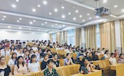 贸易与旅游管理学院召开2018级空中乘务、民航安全技术管理专业学生实习动员工作大会