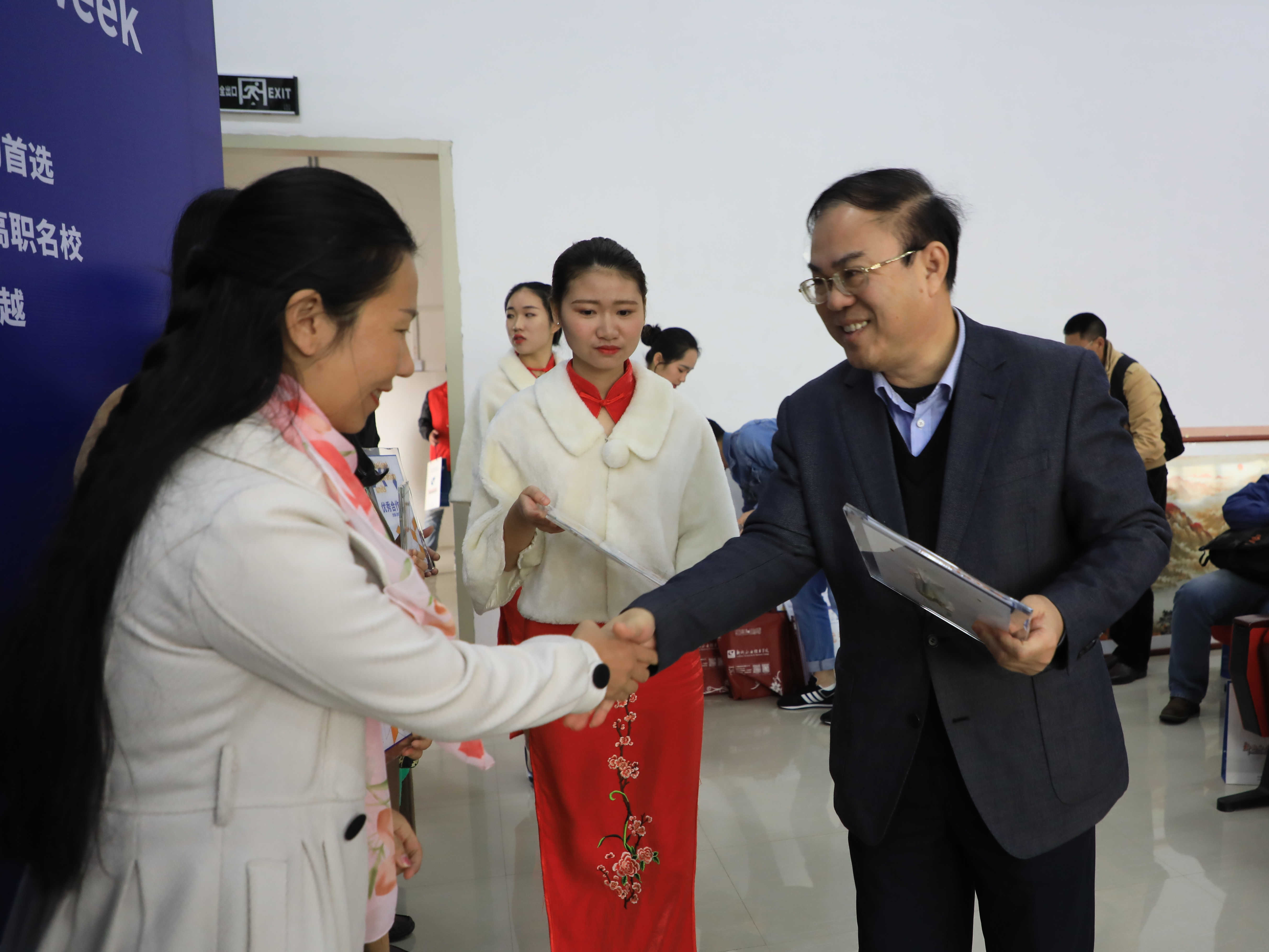 201711221856058762.jpg 201711221856058762.jpg