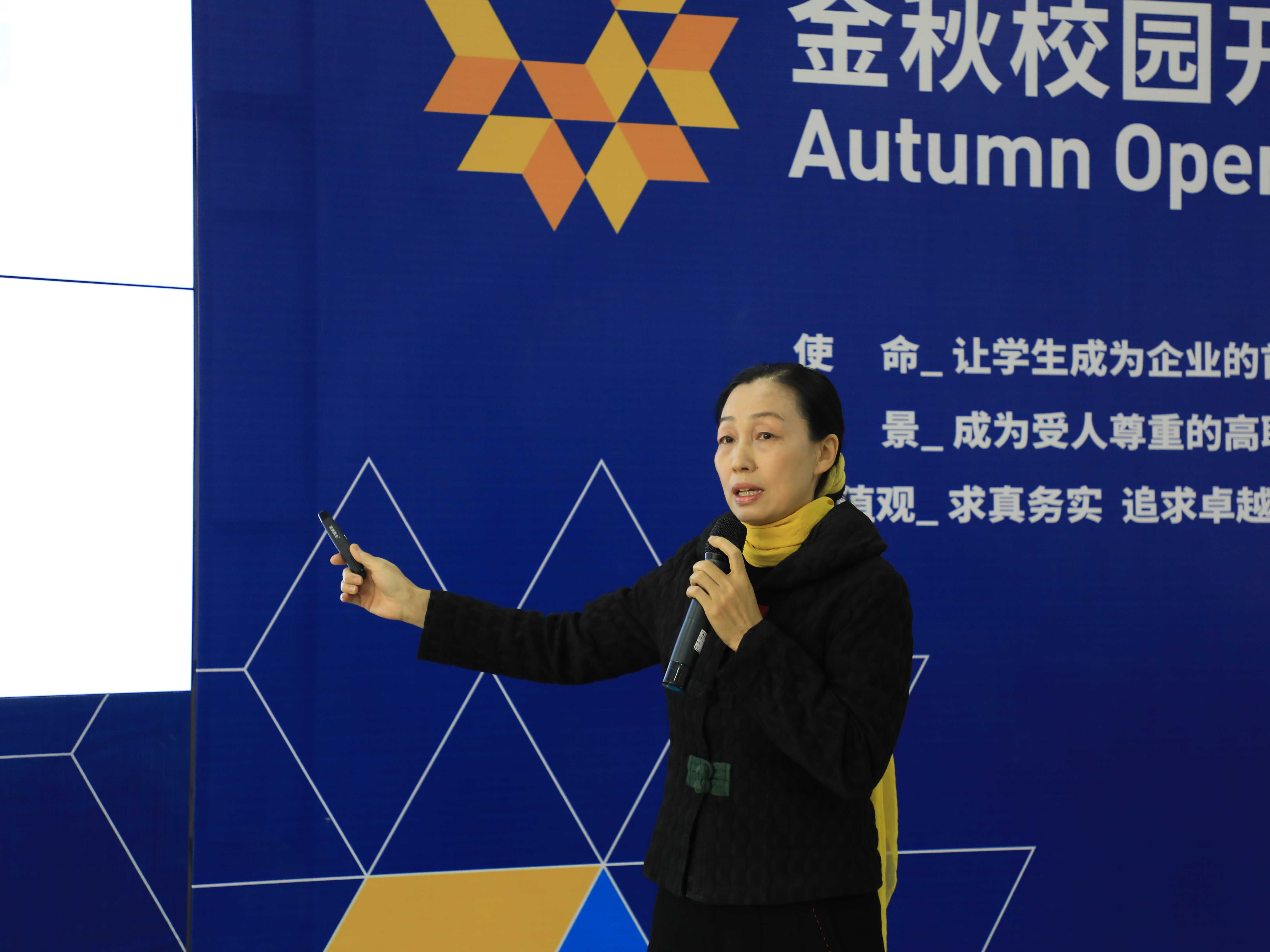 201711221857352597.jpg 201711221857352597.jpg