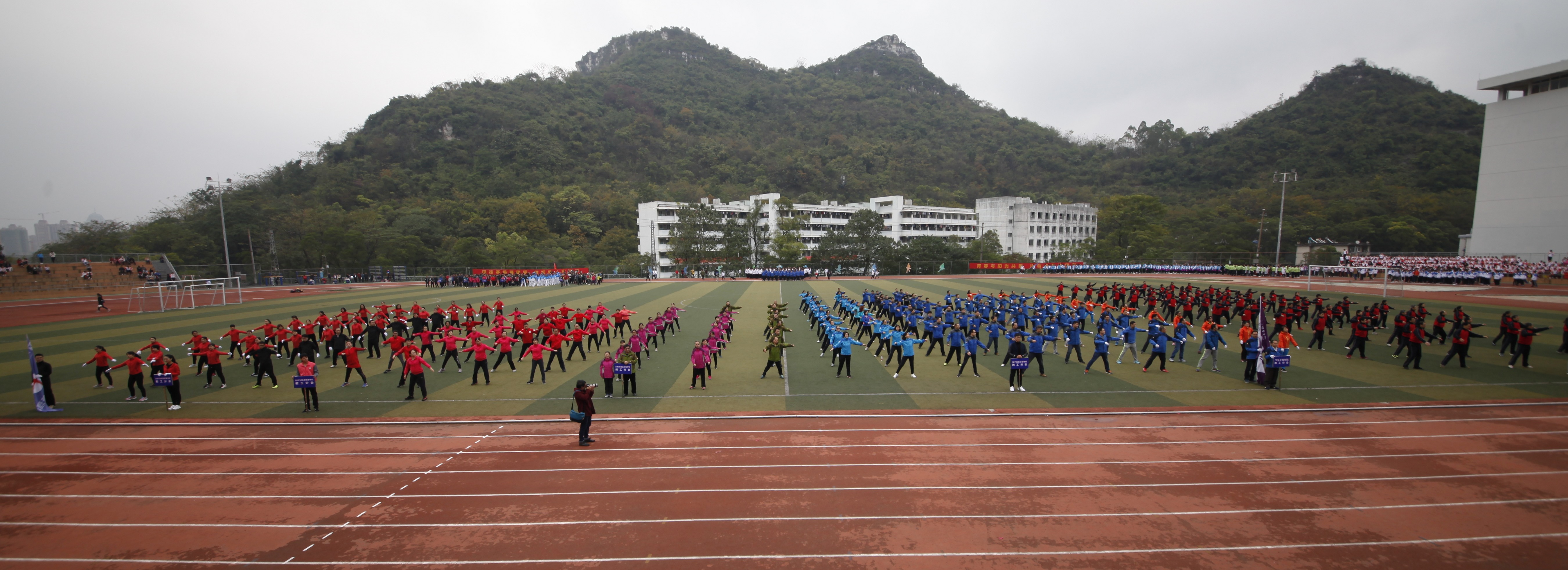 201711301312584200.jpg 201711301312584200.jpg