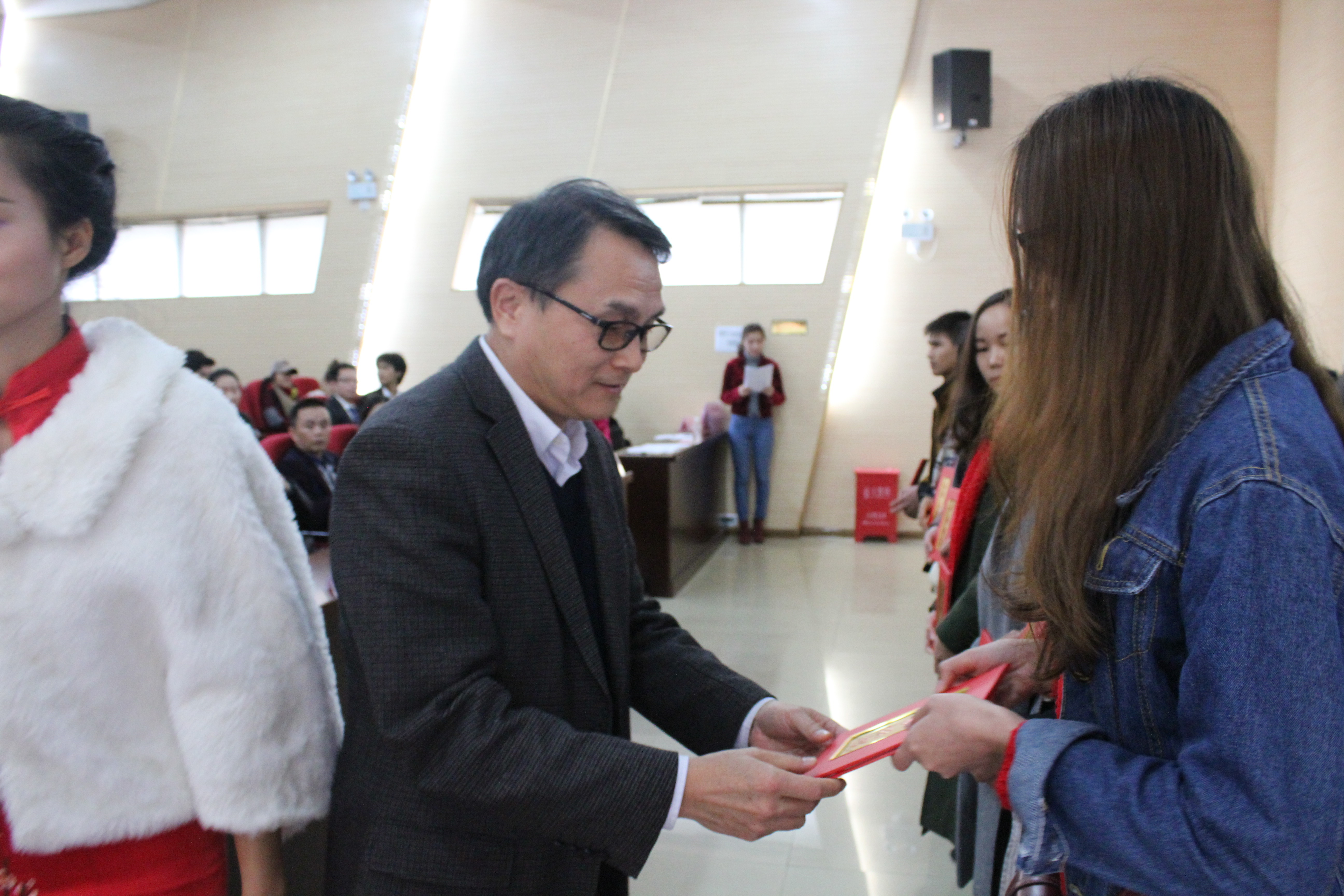 0c67e8bcaa494e209905cad92fb7bdb4.JPG 0c67e8bcaa494e209905cad92fb7bdb4.JPG