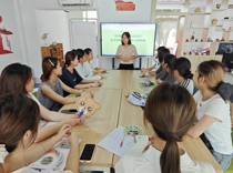 艺术学院开展“五育润心 向光而行”主题学生心理健康座谈会