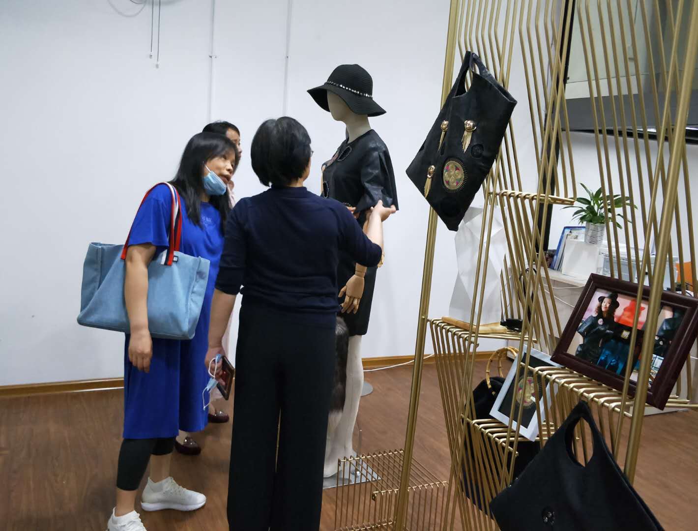 202005111119398889.jpg 202005111119398889.jpg