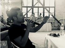 柳州本土原创音乐的挖掘者——记我校优秀毕业生罗杰