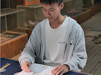 艺匠灼灼｜“艺”心向党，闪亮的青春——艺术学院优秀学子的故事（二）