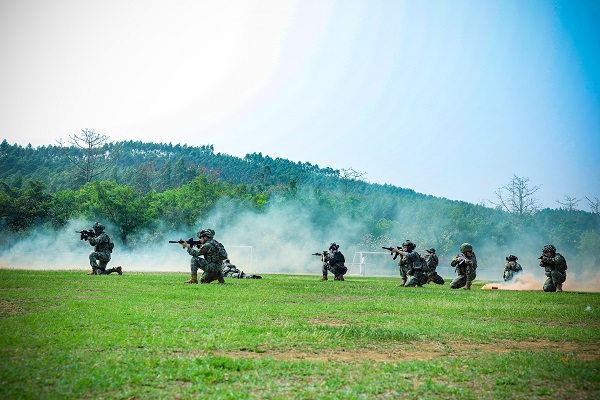 76a2e392053e074029606fc08e4e02e9