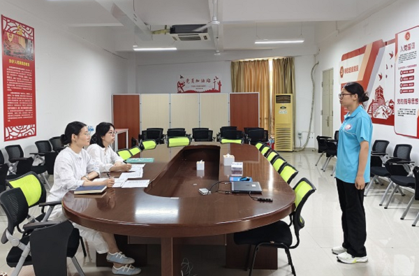 智慧财会学生党支部答辩现场