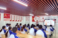 电子信息工程学院召开“筑牢青春防线，护航健康成长——珍爱生命，预防艾滋”宣传讲座