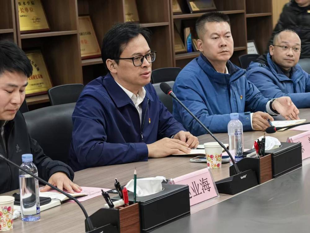 4d16b761431d8d2d08d6e6e8397274a7