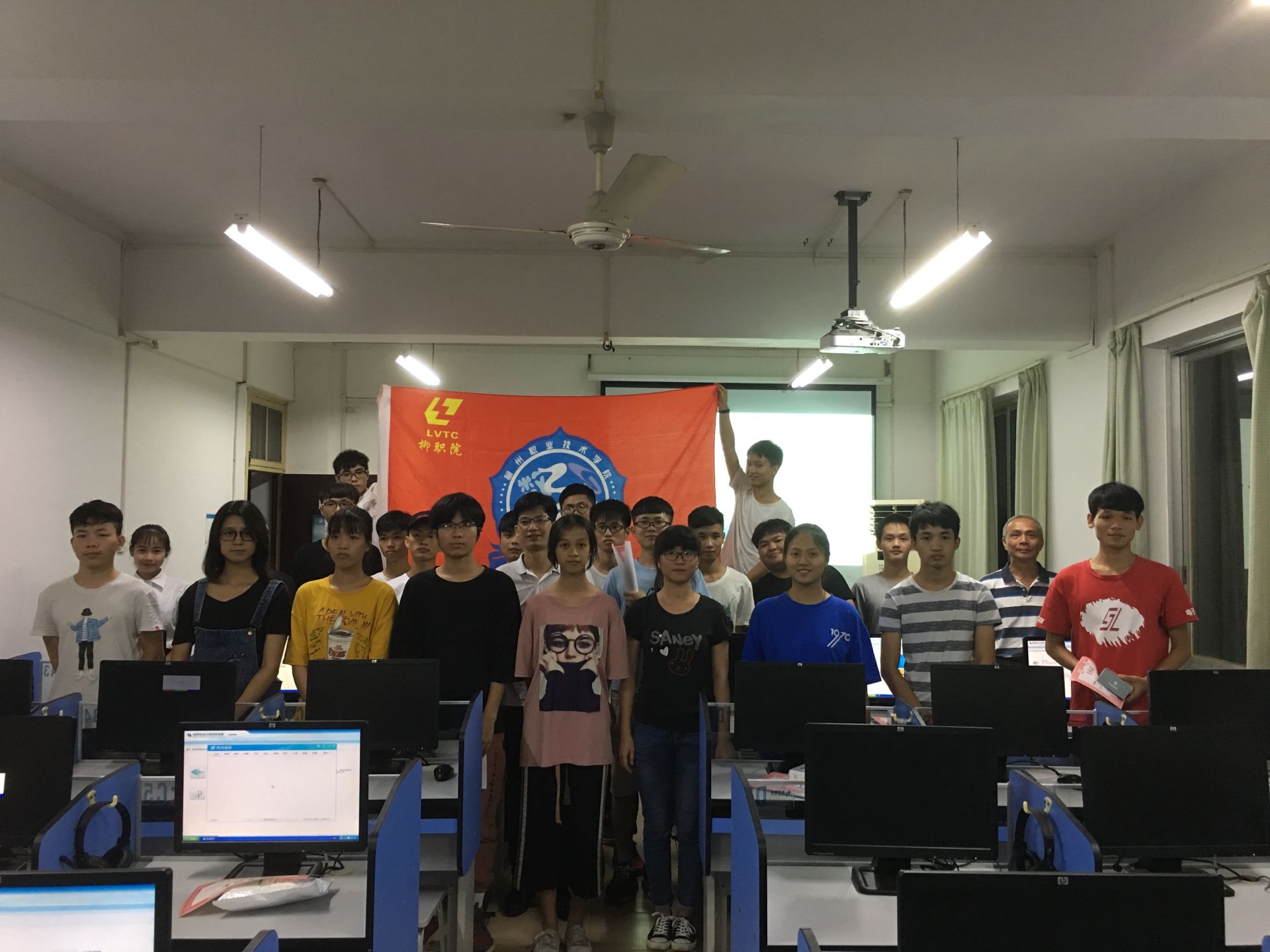 201907020951048473.Jpeg 201907020951048473.Jpeg