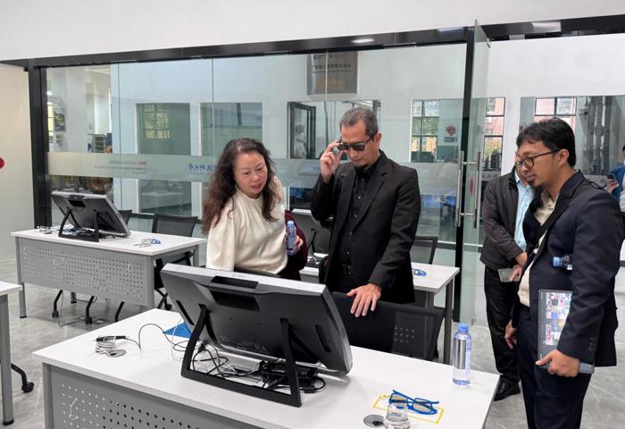 印尼高教科技部司长高度赞誉我校对中印尼职业教育合作做出的贡献