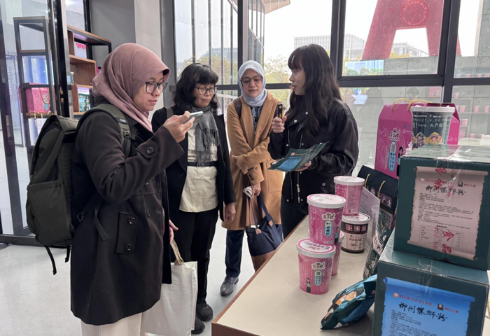 印尼万隆国立理工学院代表团到我校考察交流