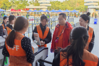 校青年志愿者服务总队助力“潮音风暴演唱会”活动