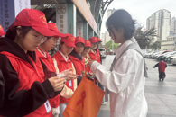 校青年志愿者服务总队助力柳州紫荆花文化创意廊展览馆开展活动