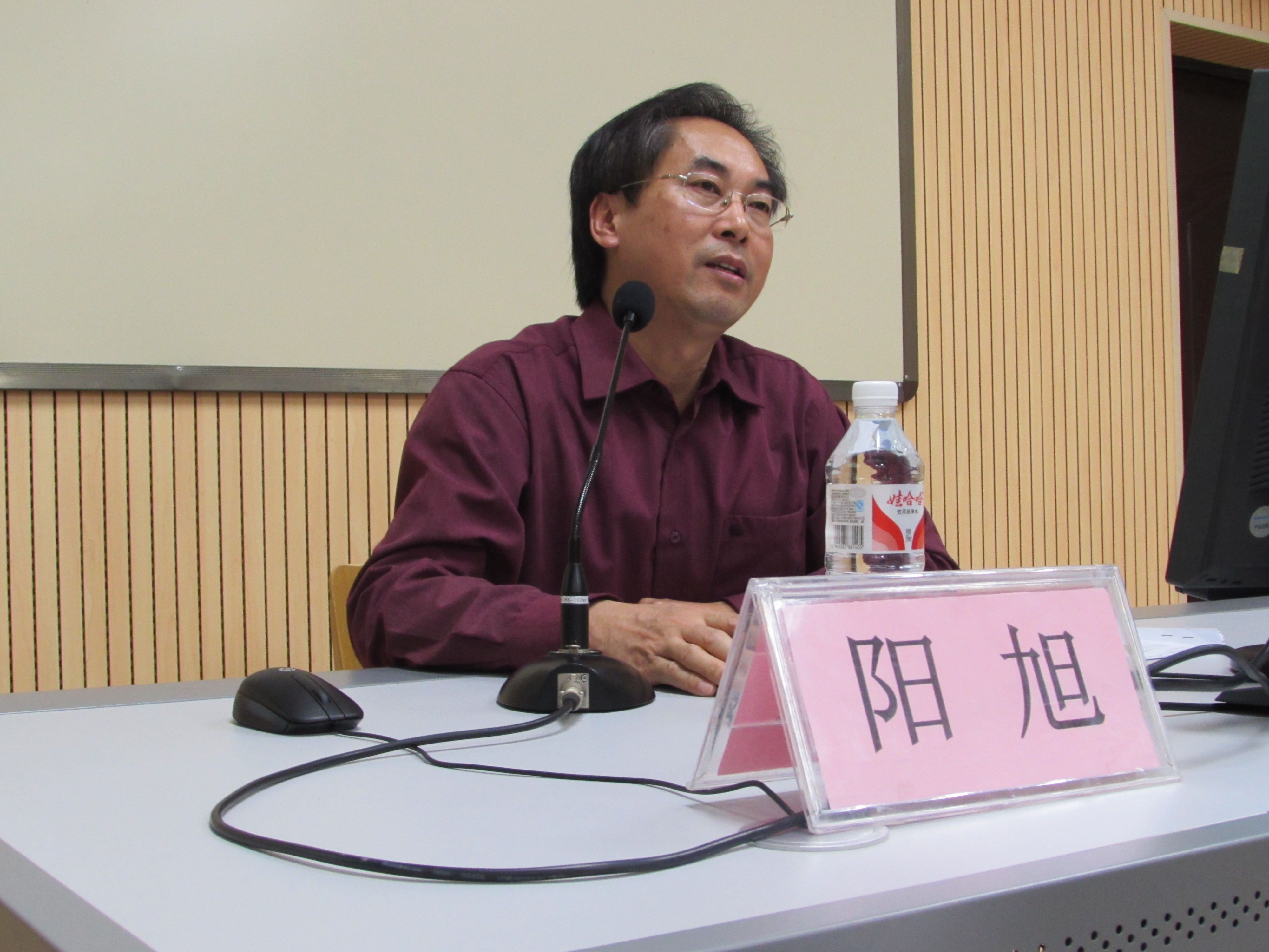 学院党委阳旭副书记进行讲座