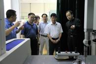 柳州市委副书记杜伟莅临我院视察工作
