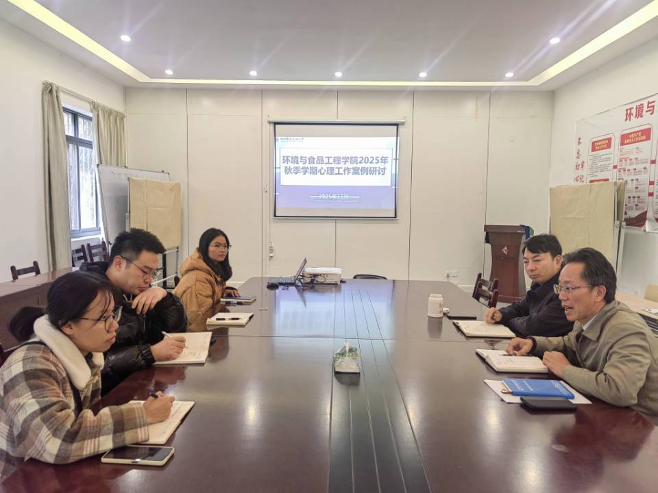 554D2600B8FFBBBE7B025112101AD42D