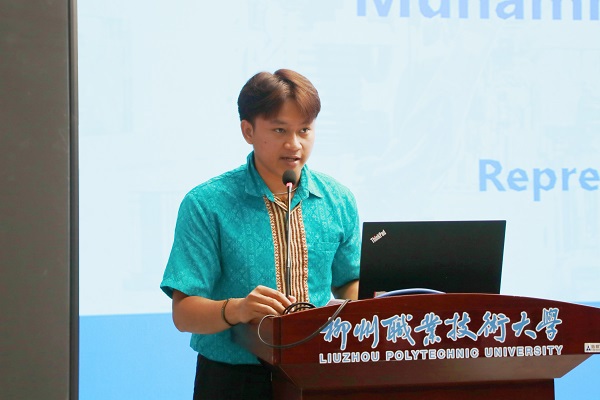 学生代表发言 学生代表发言