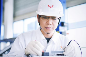 喜讯：我校优秀毕业生陈显鑫又添国家级头衔