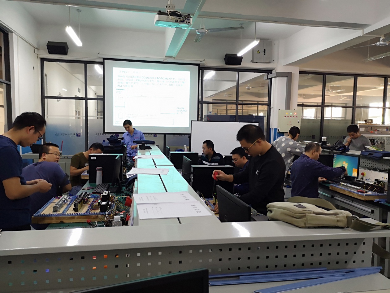 201811051705514683.Jpeg 201811051705514683.Jpeg