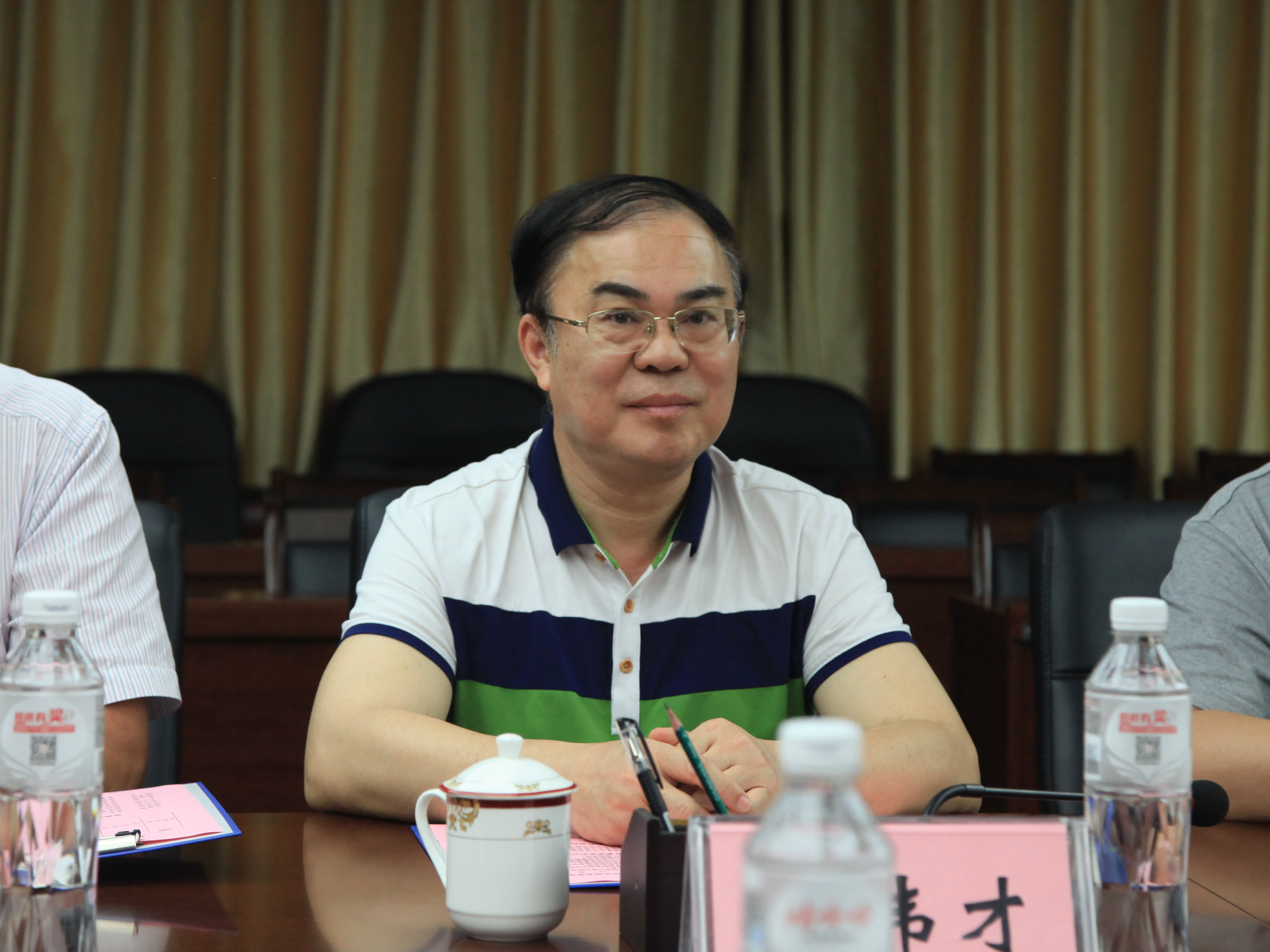 afec6efc3fe44797b8431b94130c7c1c.JPG
