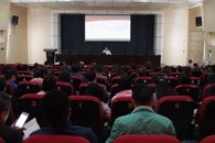 学校举行党委中心组（扩大）理论学习辅导报告会  学习宣传贯彻党的十九大精神