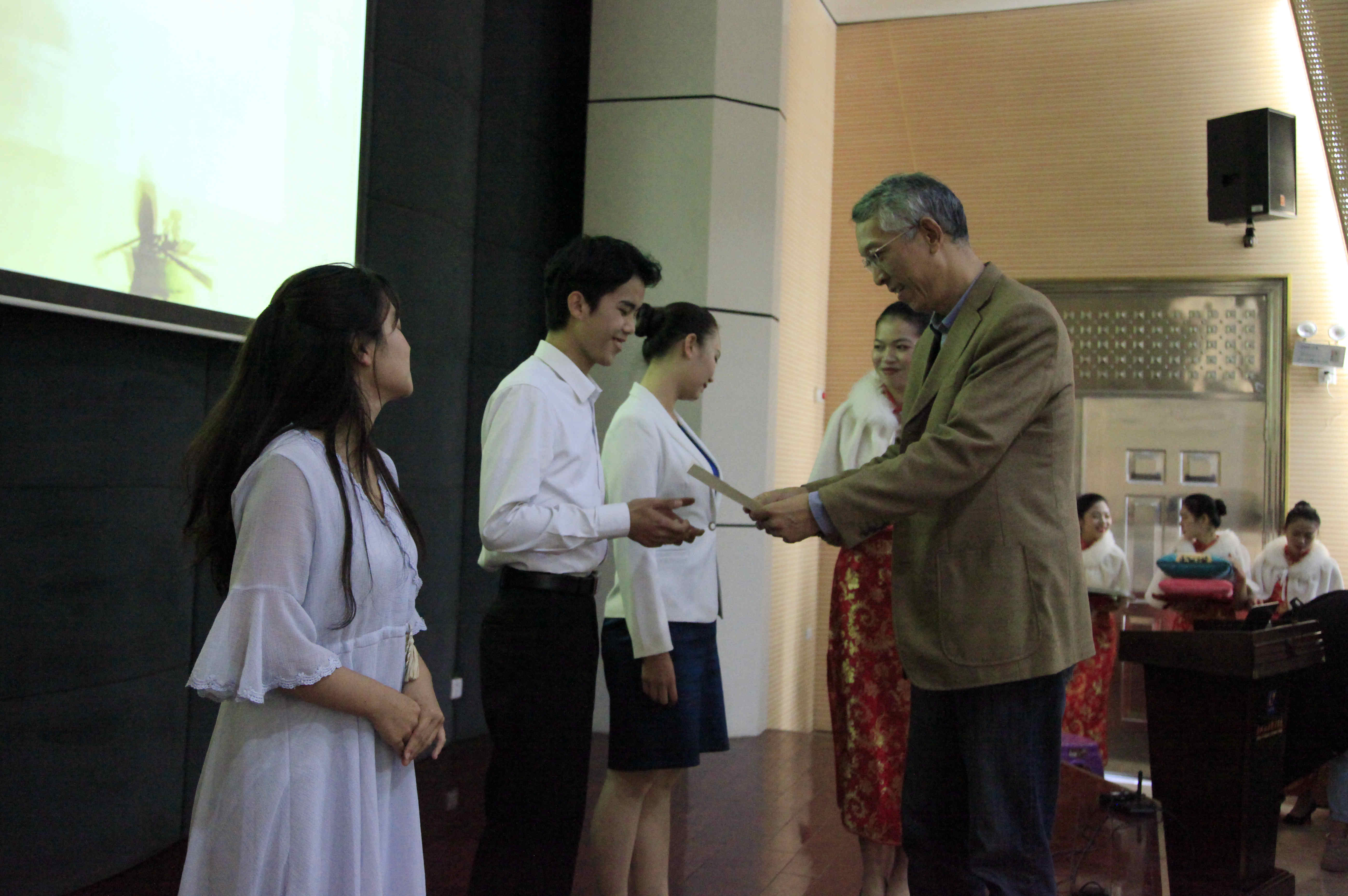 201812211807227122.jpg 201812211807227122.jpg