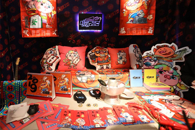 以“接地气”的作品给青春留下炫目的印记——艺术学院视觉艺术团队在第八届企业开放周作品展侧记