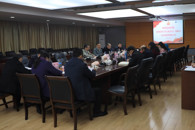 自治区教育厅副总督学韦兰明到我校巡听旁听学校党委理论学习中心组（扩大）专题学习《论党的宣传思想工作》