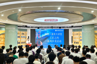 汽车工程学院开展素质大讲堂——“新能源汽车背后的‘试制尖兵’”主题讲座