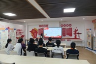 汽车工程学院智能网联服务学生党支部开展主题党课