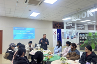 图书馆召开“勤工筑梦，书香赋能”师生交流座谈会