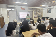 艺术学院成功举办“资助相伴同成长，强国路上共逐光”优秀学生典型事迹分享会