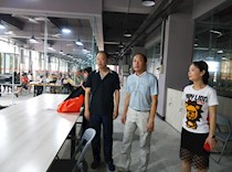 校领导到艺术学院开展调研