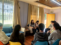 艺术学院“三人行”辅导员工作室开展第二期情愿卡心理团体辅导活动